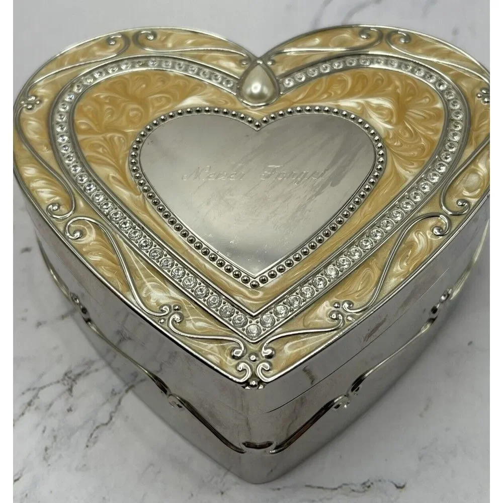 Things Remembered Regal Elegance Heart Keepsake/Jewelry Box w/Swarovski Crystals
